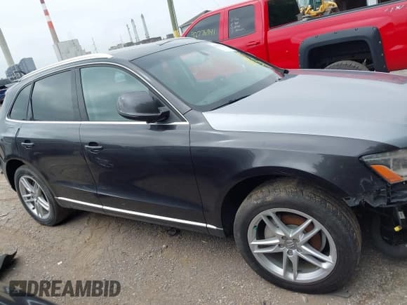 ✅ 2014 Audi Q5 Premium Plus • VIN: WA1LFAFPXEA014232 • Lot: 42786426. Wystawiony na IAAI z przebiegiem 145 259 mil. Bezpłatny archiwum sprzedaży aukcyjnych z USA i szczegółowy raport historii pojazdu na DreamBid. Zdjęcie 13.