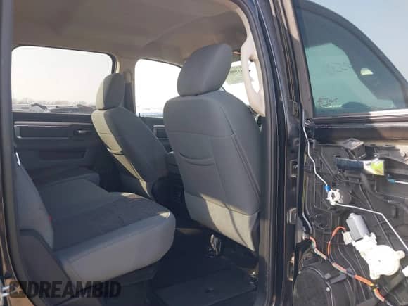 2014 Ram 1500 Big Horn with VIN 1C6RR7LT7ES467737, listed as a IAAI auction lot 41500537 with 131,328 mi miles and . Bid and sale history available at DreamBid. Image 8.