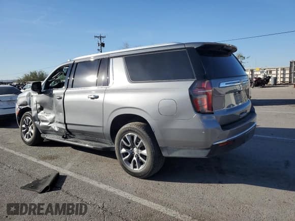 ✅ 2022 Chevrolet Suburban LS • VIN: 1GNSCBKD0NR333272 • Lot: 78638664. Listed on Copart with 38,354 mi. Free auction sales archive from the USA and detailed vehicle history report at DreamBid. Image 2.