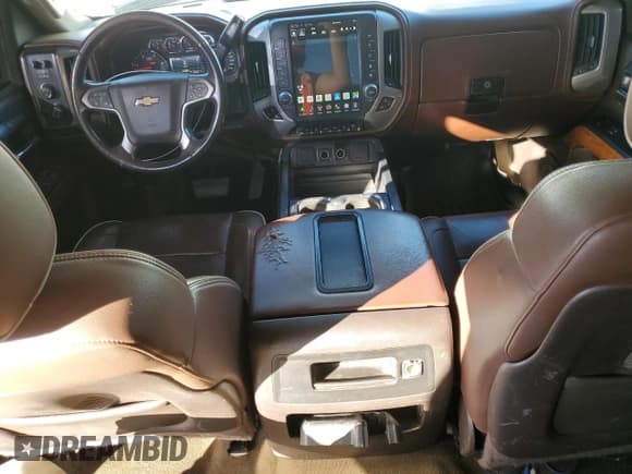 ✅ 2015 Chevrolet Silverado 2500HD High Country • VIN: 1GC1KXE80FF680784 • Lot: 91221305. Listed on Copart with 275,550 mi. Free auction sales archive from the USA and detailed vehicle history report at DreamBid. Image 8.