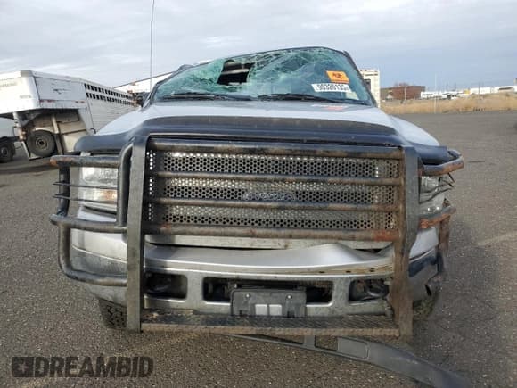 ✅ 2007 Ford F-250 XL • VIN: 1FTSX21557EA32840 • Lot: 90320135. Listed on Copart with 136,179 mi. Free auction sales archive from the USA and detailed vehicle history report at DreamBid. Image 5.