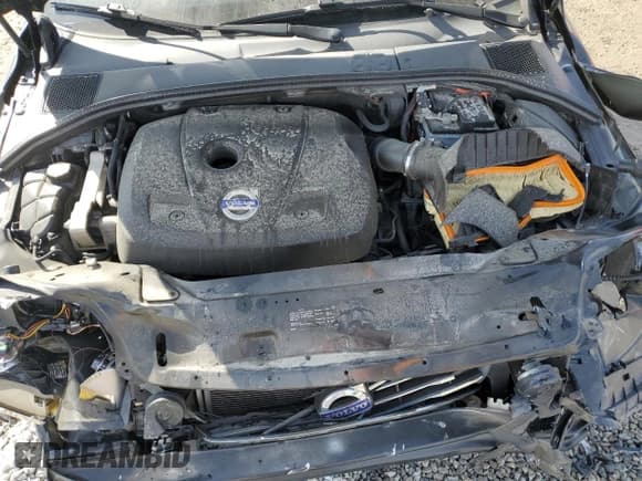 ✅ 2015 Volvo S80 T5 Drive-E Platinum • VIN: YV126MAD6F1184096 • Lot: 47643015. Listed on Copart with 89,245 mi. Free auction sales archive from the USA and detailed vehicle history report at DreamBid. Image 12.