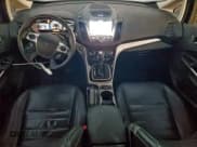 ✅ 2016 Ford C-Max SEL • VIN: 1FADP5CU8GL106042 • Lot: 93430755. Wystawiony na Copart z przebiegiem 176 507 mil. Bezpłatny archiwum sprzedaży aukcyjnych z USA i szczegółowy raport historii pojazdu na DreamBid. Zdjęcie 8.