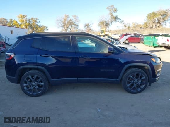 ✅ 2020 Jeep Compass Limited • VIN: 3C4NJDCB9LT197152 • Lot: 43634689. Wystawiony na IAAI z przebiegiem 33 247 mil. Bezpłatny archiwum sprzedaży aukcyjnych z USA i szczegółowy raport historii pojazdu na DreamBid. Zdjęcie 14.