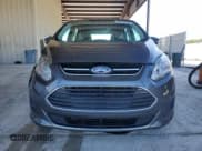 ✅ 2017 Ford C-Max SE • VIN: 1FADP5AU9HL117720 • Lot: 90470255. Wystawiony na Copart z przebiegiem 42 252 mil. Bezpłatny archiwum sprzedaży aukcyjnych z USA i szczegółowy raport historii pojazdu na DreamBid. Zdjęcie 5.