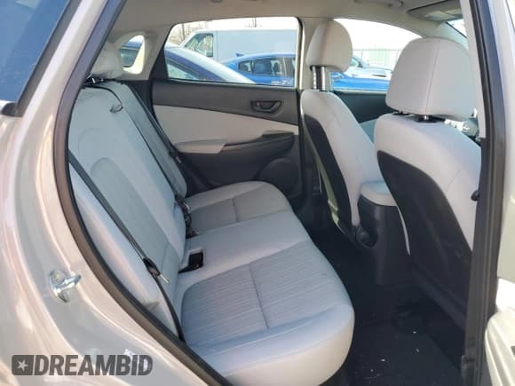 ✅ 2023 Hyundai Kona SEL • VIN: KM8K6CAB3PU001277 • Лот: 46088494. Опубликован ранее на Copart с пробегом 6 223 миль. Бесплатный доступ к архиву аукционных продаж из США и подробный отчёт об истории автомобиля на DreamBid. Изображение 10.