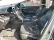 2017 Chevrolet Volt Premier z VIN 1G1RD6S51HU108177, wystawiony jako Copart lot #64142223 z przebiegiem Nie podano mil oraz . Historia ofert i sprzedaży dostępna na DreamBid. Obrazek 7.