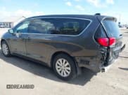 ✅ 2019 Chrysler Pacifica L • VIN: 2C4RC1AG5KR629343 • Lot: 42180565. Listed on IAAI with 72,794 mi. Free auction sales archive from the USA and detailed vehicle history report at DreamBid. Image 3.