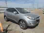 2014 Hyundai Tucson Limited z VIN KM8JUCAG9EU872453, wystawiony jako Copart lot #81928755 z przebiegiem 152 181 mil mil oraz Czysty tytuł • Clean title. Historia ofert i sprzedaży dostępna na DreamBid. Obrazek 4.
