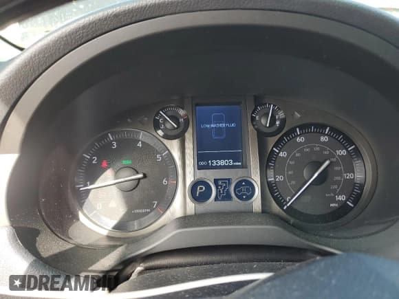 ✅ 2014 Lexus GX 460 Luxury • VIN: JTJJM7FXXE5070232 • Lot: 81481325. Wystawiony na Copart z przebiegiem 133 803 mil. Bezpłatny archiwum sprzedaży aukcyjnych z USA i szczegółowy raport historii pojazdu na DreamBid. Zdjęcie 9.