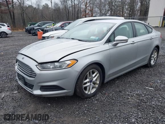 ✅ 2016 Ford Fusion SE • VIN: 3FA6P0H75GR119914 • Lot: 43717488. Wystawiony na IAAI z przebiegiem 188 649 mil. Bezpłatny archiwum sprzedaży aukcyjnych z USA i szczegółowy raport historii pojazdu na DreamBid. Zdjęcie 17.