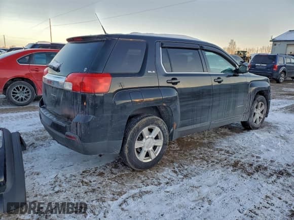 ✅ 2011 GMC Terrain SLE-1 • VIN: 2CTALMEC8B6216425 • Lot: 93884835. Wystawiony na Copart z przebiegiem 175 454 mil. Bezpłatny archiwum sprzedaży aukcyjnych z USA i szczegółowy raport historii pojazdu na DreamBid. Zdjęcie 3.