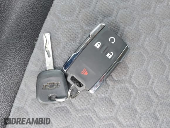 ✅ 2016 Chevrolet Colorado 4WD Z71 • VIN: 1GCHTDEAXG1100016 • Лот: 42915633. Опубликован ранее на IAAI с пробегом 51 078 миль. Бесплатный доступ к архиву аукционных продаж из США и подробный отчёт об истории автомобиля на DreamBid. Изображение 11.