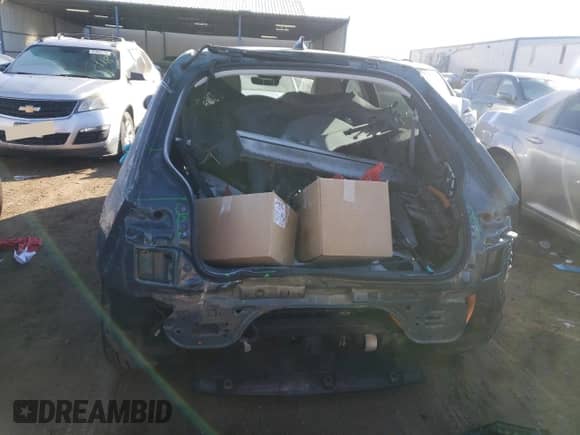 2022 Hyundai Ioniq 5 SEL with VIN KM8KN4AE6NU114320, listed as a Copart auction lot 39721034 with 11,740 mi miles and Salvage title. Bid and sale history available at DreamBid. Image 6.