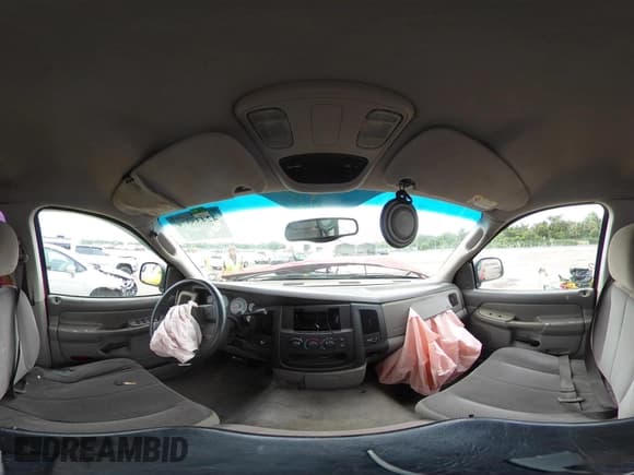 ✅ 2004 Dodge 2500 ST • VIN: 3D7KA28D14G205455 • Lot: 42435374. Wystawiony na IAAI z przebiegiem 220 115 mil. Bezpłatny archiwum sprzedaży aukcyjnych z USA i szczegółowy raport historii pojazdu na DreamBid. Zdjęcie 18.