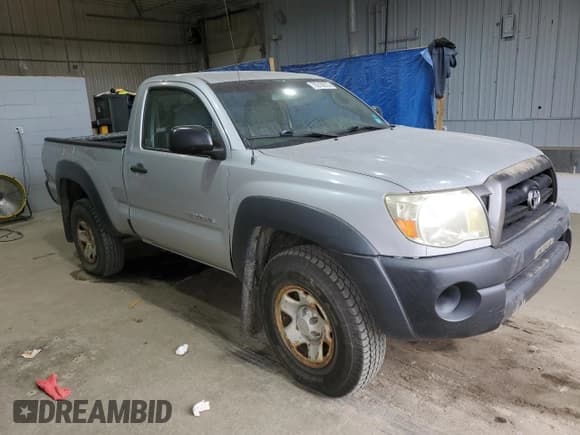 ✅ 2008 Toyota Tacoma • VIN: 5TEPX42NX8Z578144 • Lot: 70310015. Wystawiony na Copart z przebiegiem 146 350 mil. Bezpłatny archiwum sprzedaży aukcyjnych z USA i szczegółowy raport historii pojazdu na DreamBid. Zdjęcie 4.
