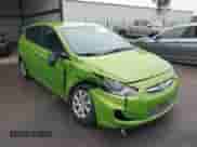 2014 Hyundai Accent GS z VIN KMHCT5AE5EU170717, wystawiony jako IAAI lot #43089589 z przebiegiem 109 181 mil mil oraz . Historia ofert i sprzedaży dostępna na DreamBid. Obrazek 6.