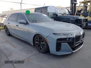 ✅ 2024 BMW 7 Series 740i • VIN: WBA23EH04RCR00071 • Лот: 43090481. Опубликован ранее на IAAI с пробегом 16 534 миль. Бесплатный доступ к архиву аукционных продаж из США и подробный отчёт об истории автомобиля на DreamBid. Изображение 1.