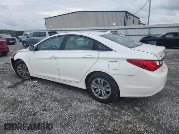 ✅ 2011 Hyundai Sonata GLS • VIN: 5NPEB4AC7BH154579 • Lot: 84057945. Listed on Copart with 169,437 mi. Free auction sales archive from the USA and detailed vehicle history report at DreamBid. Image 2.