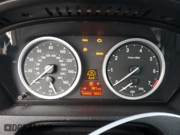 ✅ 2009 BMW X6 • VIN: 5UXFG83539LZ92298 • Lot: 63100155. Wystawiony na Copart z przebiegiem 169 492 mil. Bezpłatny archiwum sprzedaży aukcyjnych z USA i szczegółowy raport historii pojazdu na DreamBid. Zdjęcie 9.