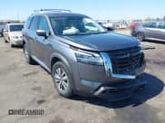 ✅ 2023 Nissan Pathfinder SL • VIN: 5N1DR3CCXPC219163 • Лот: 43249827. Опубликован ранее на IAAI с пробегом 41 400 миль. Бесплатный доступ к архиву аукционных продаж из США и подробный отчёт об истории автомобиля на DreamBid. Изображение 1.