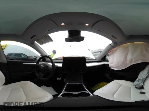 ✅ 2024 Tesla Model Y Performance • VIN: 7SAYGDEF6RF112421 • Lot: 43566102. Wystawiony na IAAI z przebiegiem 11 378 mil. Bezpłatny archiwum sprzedaży aukcyjnych z USA i szczegółowy raport historii pojazdu na DreamBid. Zdjęcie 20.