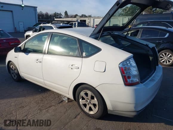 ✅ 2008 Toyota Prius • VIN: JTDKB20U883415076 • Lot: 43863544. Listed on IAAI with 252,752 mi. Free auction sales archive from the USA and detailed vehicle history report at DreamBid. Image 3.