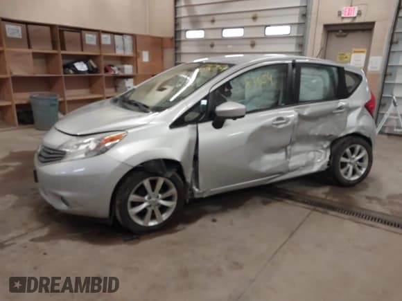 ✅ 2015 Nissan Note SV • VIN: 3N1CE2CP9FL428408 • Лот: 41683654. Опубликован ранее на IAAI с пробегом 114 288 миль. Бесплатный доступ к архиву аукционных продаж из США и подробный отчёт об истории автомобиля на DreamBid. Изображение 2.