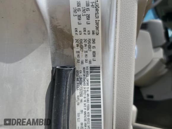 ✅ 2007 Jeep Commander Limited • VIN: 1J8HG58P17C672566 • Lot: 56271385. Listed on Copart with 155,854 mi. Free auction sales archive from the USA and detailed vehicle history report at DreamBid. Image 13.