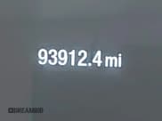 ✅ 2021 Ford Transit Cargo • VIN: 1FTBR3X87MKA56961 • Lot: 41671753. Wystawiony na IAAI z przebiegiem 93 912 mil. Bezpłatny archiwum sprzedaży aukcyjnych z USA i szczegółowy raport historii pojazdu na DreamBid. Zdjęcie 15.