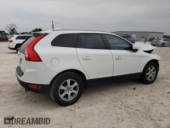 ✅ 2013 Volvo XC60 3.2L • VIN: YV4952DL2D2448207 • Lot: 54915375. Listed on Copart with 135,270 mi. Free auction sales archive from the USA and detailed vehicle history report at DreamBid. Image 3.