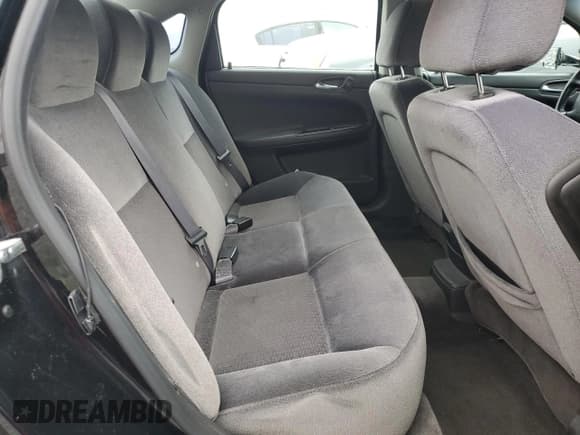 ✅ 2011 Chevrolet Impala LT Fleet • VIN: 2G1WG5EK1B1303236 • Lot: 90323875. Listed on Copart with 143,803 mi. Free auction sales archive from the USA and detailed vehicle history report at DreamBid. Image 10.