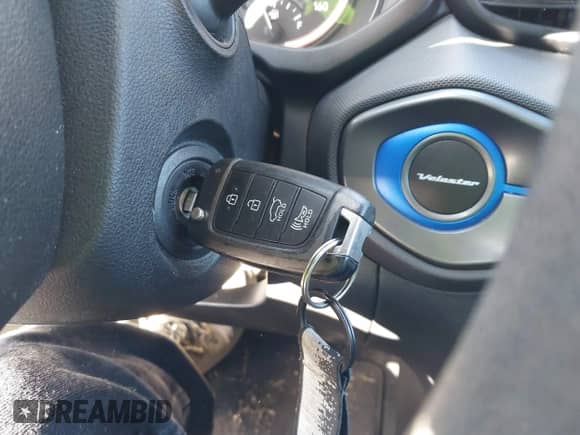 2021 Hyundai Veloster 2.0 z VIN KMHTG6AF3MU032658, wystawiony jako IAAI lot #41356076 z przebiegiem 70 881 mil mil oraz . Historia ofert i sprzedaży dostępna na DreamBid. Obrazek 11.