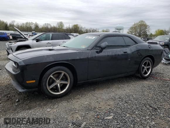 ✅ 2010 Dodge Challenger SE • VIN: 2B3CJ4DV6AH103431 • Lot: 53477725. Wystawiony na Copart z przebiegiem 126 526 mil. Bezpłatny archiwum sprzedaży aukcyjnych z USA i szczegółowy raport historii pojazdu na DreamBid. Zdjęcie 1.