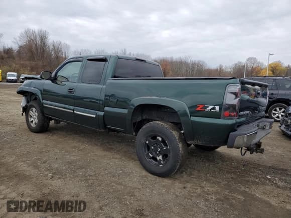 ✅ 2004 Chevrolet Silverado 1500 Z71 • VIN: 2GCEK19T841365815 • Лот: 92259205. Опубликован ранее на Copart с пробегом 179 627 миль. Бесплатный доступ к архиву аукционных продаж из США и подробный отчёт об истории автомобиля на DreamBid. Изображение 2.