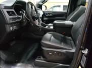 ✅ 2024 GMC Yukon SLT • VIN: 1GKS2BKDXRR331079 • Lot: 79533764. Wystawiony na Copart z przebiegiem 8 233 mil. Bezpłatny archiwum sprzedaży aukcyjnych z USA i szczegółowy raport historii pojazdu na DreamBid. Zdjęcie 7.