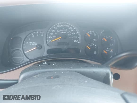 ✅ 2003 Chevrolet Suburban LS • VIN: 3GNFK16ZX3G182894 • Лот: 43015135. Опубликован ранее на IAAI с пробегом 306 171 миль. Бесплатный доступ к архиву аукционных продаж из США и подробный отчёт об истории автомобиля на DreamBid. Изображение 7.