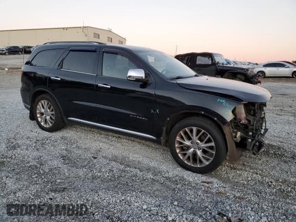 ✅ 2015 Dodge Durango Citadel • VIN: 1C4RDHEG5FC194452 • Lot: 89219025. Listed on Copart with 146,923 mi. Free auction sales archive from the USA and detailed vehicle history report at DreamBid. Image 4.