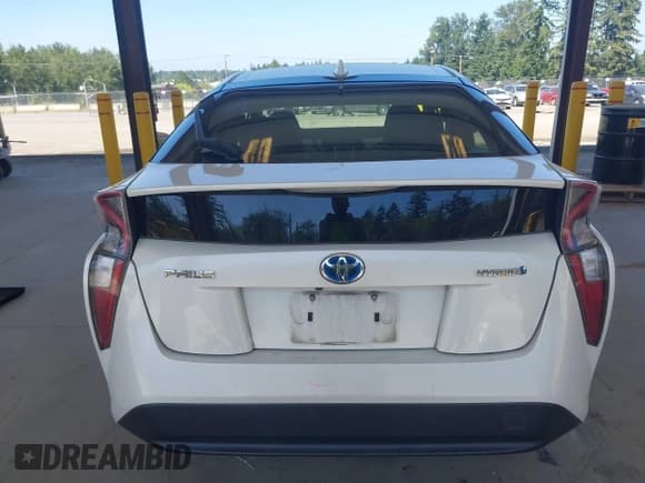 ✅ 2016 Toyota Prius Four • VIN: JTDKARFUXG3012069 • Lot: 42759381. Listed on IAAI with 152,954 mi. Free auction sales archive from the USA and detailed vehicle history report at DreamBid. Image 17.