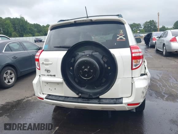 ✅ 2010 Toyota RAV4 Limited • VIN: JTMYK4DV7A5027162 • Lot: 42821179. Listed on IAAI with 234,755 mi. Free auction sales archive from the USA and detailed vehicle history report at DreamBid. Image 16.