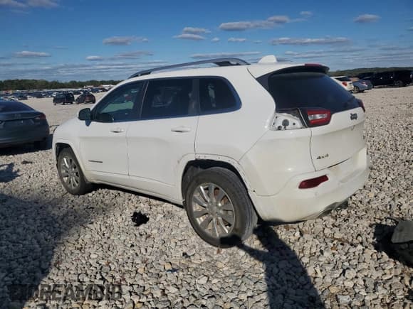 ✅ 2018 Jeep Cherokee Overland • VIN: 1C4PJMJX3JD594608 • Lot: 82244995. Listed on Copart with 103,989 mi. Free auction sales archive from the USA and detailed vehicle history report at DreamBid. Image 2.