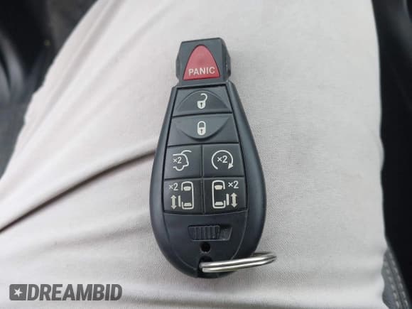 ✅ 2020 Dodge Grand Caravan SXT • VIN: 2C4RDGCG5LR249028 • Лот: 43429696. Опубликован ранее на IAAI с пробегом 92 000 миль. Бесплатный доступ к архиву аукционных продаж из США и подробный отчёт об истории автомобиля на DreamBid. Изображение 11.