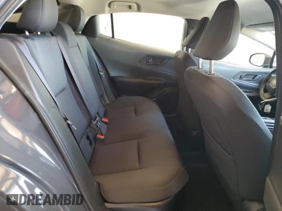 ✅ 2025 Toyota Prius LE • VIN: JTDADABU5S3028845 • Lot: 69096745. Wystawiony na Copart z przebiegiem 6 757 mil. Bezpłatny archiwum sprzedaży aukcyjnych z USA i szczegółowy raport historii pojazdu na DreamBid. Zdjęcie 10.