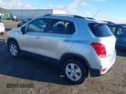 ✅ 2021 Chevrolet Trax LT • VIN: KL7CJPSB3MB325041 • Lot: 43750227. Listed on IAAI with 69,718 mi. Free auction sales archive from the USA and detailed vehicle history report at DreamBid. Image 3.