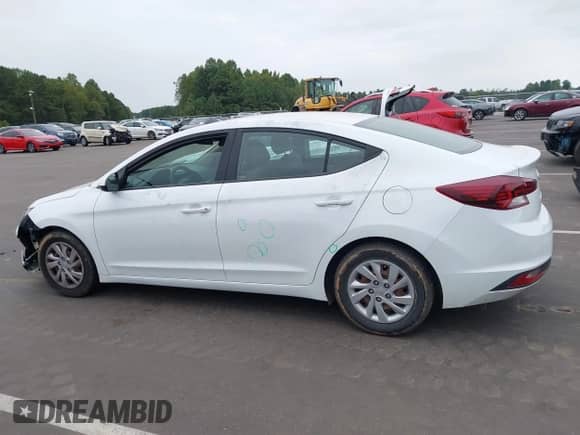 2019 Hyundai Elantra SE с VIN 5NPD74LF4KH472986, выставлен на аукционе IAAI как лот 43225595 с пробегом 151 755 миль миль и . История ставок и продаж доступна на DreamBid. Изображение 14.