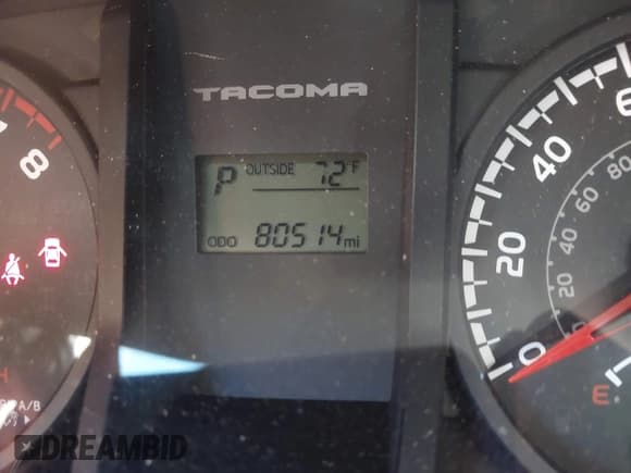 ✅ 2016 Toyota Tacoma SR5 • VIN: 5TFAX5GN5GX058704 • Лот: 43516824. Опубликован ранее на IAAI с пробегом 81 000 миль. Бесплатный доступ к архиву аукционных продаж из США и подробный отчёт об истории автомобиля на DreamBid. Изображение 15.