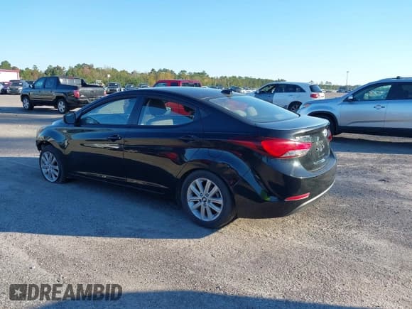 ✅ 2016 Hyundai Elantra SE • VIN: 5NPDH4AE9GH719899 • Лот: 43563059. Опубликован ранее на IAAI с пробегом 150 231 миль. Бесплатный доступ к архиву аукционных продаж из США и подробный отчёт об истории автомобиля на DreamBid. Изображение 3.