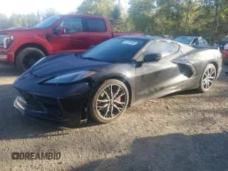 ✅ 2024 Chevrolet Corvette 2LT • VIN: 1G1YB2D40R5110562 • Lot: 81231045. Wystawiony na Copart z przebiegiem 8 320 mil. Bezpłatny archiwum sprzedaży aukcyjnych z USA i szczegółowy raport historii pojazdu na DreamBid. Zdjęcie 1.
