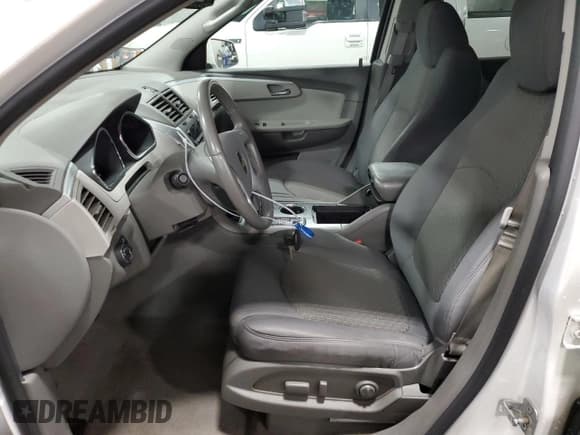 ✅ 2011 Chevrolet Traverse 2LT • VIN: 1GNKVJED3BJ290007 • Lot: 62310364. Wystawiony na Copart z przebiegiem 172 318 mil. Bezpłatny archiwum sprzedaży aukcyjnych z USA i szczegółowy raport historii pojazdu na DreamBid. Zdjęcie 7.