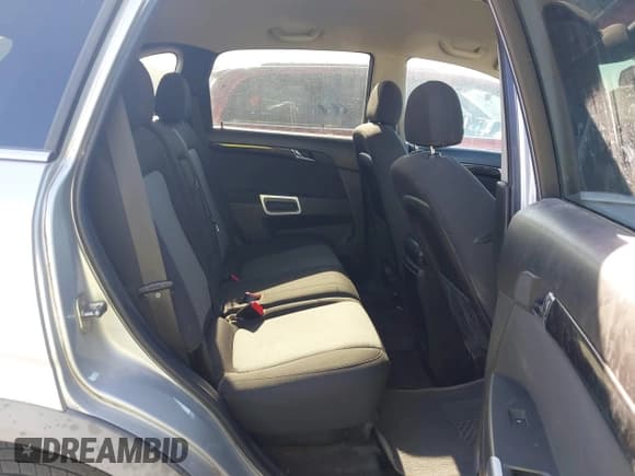 ✅ 2014 Chevrolet Captiva Sport LS • VIN: 3GNAL2EK8ES587122 • Lot: 43678427. Listed on IAAI with 129,937 mi. Free auction sales archive from the USA and detailed vehicle history report at DreamBid. Image 8.